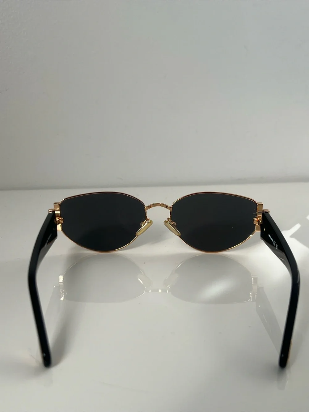 Chloe Gold Frame Black Oval Round Lens Women's Sunglasses